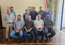 VEREADORES PARTICIPAM DE REUNIÃO COM DEPUTADO PARA DISCUTIR DEMANDAS MUNICIPAIS