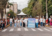 Câmara e Parlamento Jovem participam do desfile dos 125 anos de Caxambu